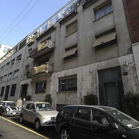 Lomazzo 34 Apartamento Milão